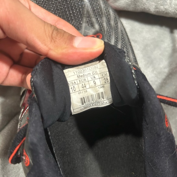 Used - Picture 5 of 6